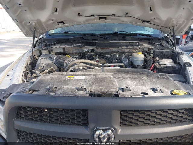 45353982 :رقم المزاد ، 3C7WRTAJ7FG679247 vin ، 2015 Ram 3500 Chassis Tradesman/slt مزاد بيع