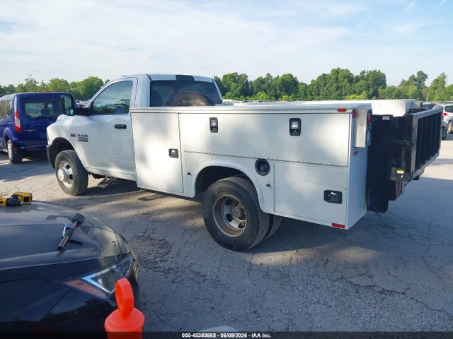 45353982 :رقم المزاد ، 3C7WRTAJ7FG679247 vin ، 2015 Ram 3500 Chassis Tradesman/slt مزاد بيع