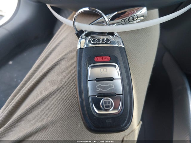 Продажа на аукционе авто 2013 Audi A5 2.0t Premium, vin: WAULFAFH4DN004766, номер лота: 45354051
