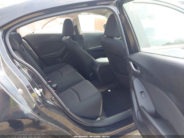 Продажа на аукционе авто 2016 Mazda Mazda3 I Sport, vin: JM1BM1U74G1313552, номер лота: 45354062