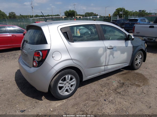 Chevrolet Sonic Lt Auto 2016 1G1JC6SH7G4152290 Image 4