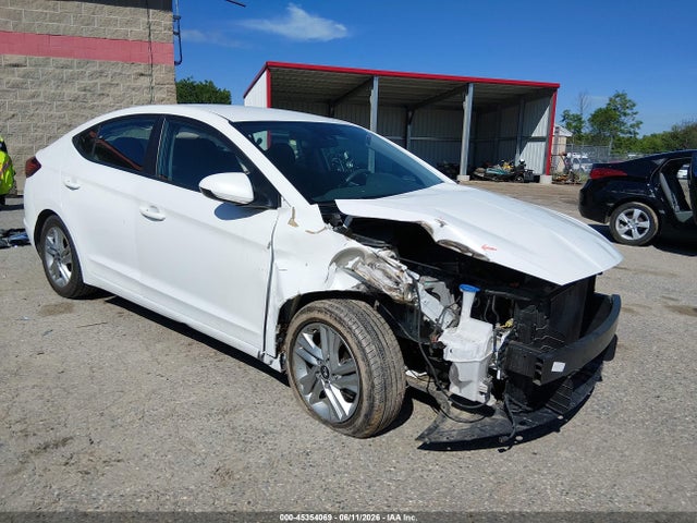 Продаж на аукціоні авто 2020 Hyundai Elantra Sel, vin: 5NPD84LF3LH627512, номер лоту: 45354069