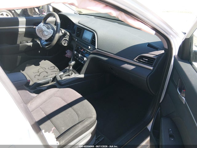 Продаж на аукціоні авто 2020 Hyundai Elantra Sel, vin: 5NPD84LF3LH627512, номер лоту: 45354069