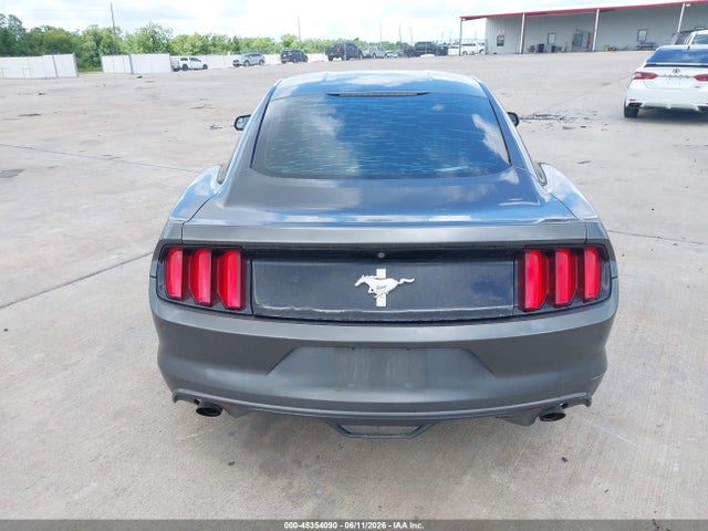 1FA6P8AM0G5241887 Ford Mustang V6