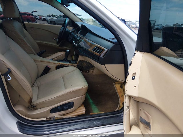 Продаж на аукціоні авто 2006 Bmw 530i, vin: WBANE73576CM38168, номер лоту: 45354095