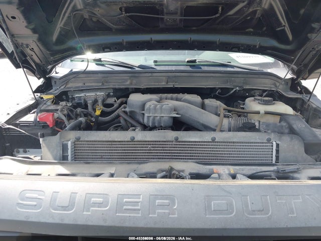Ford F-350 Chassis Xl 2016 1FDRF3G68GEC87839 Image 10