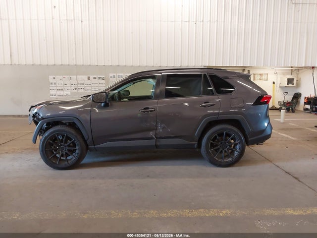 Toyota RAV4 LE 2019 JTMG1RFV3KJ018721 Image 15