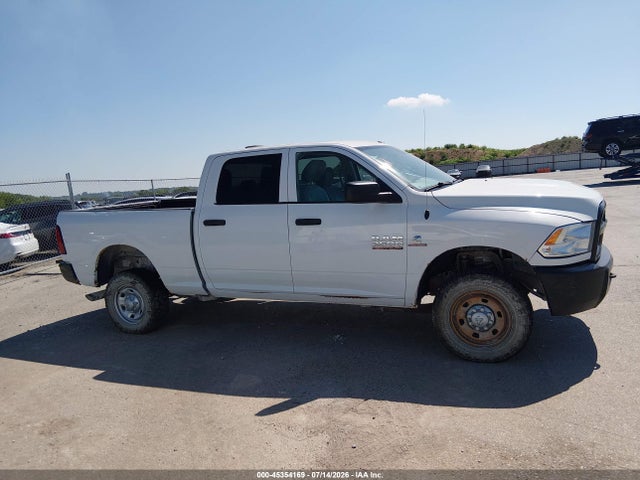 Продаж на аукціоні авто 2017 Ram 2500 Tradesman  4x4 6'4 Box, vin: 3C6UR5CL9HG778595, номер лоту: 45354169
