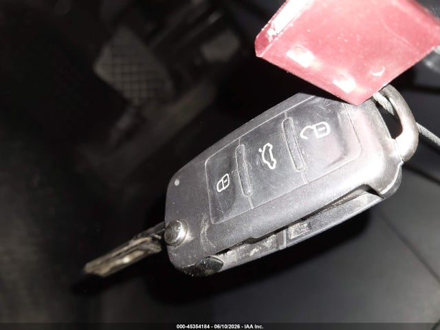 1VWBT7A35GC022079 Volkswagen Passat 1.8t Se