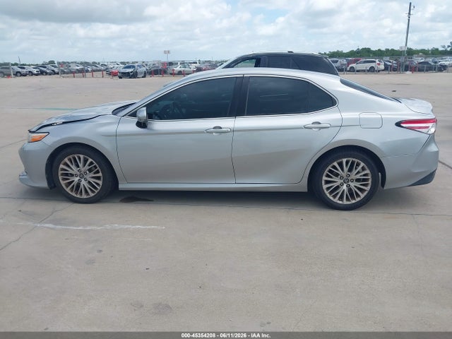 4T1B11HKXJU023356 Toyota CAMRY XLE