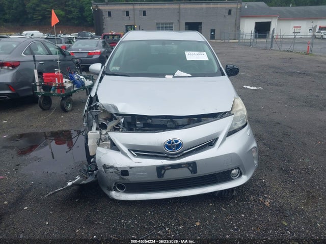 Toyota Prius V Five 2014 JTDZN3EU5E3317963 Image 12