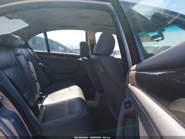 45354284 :رقم المزاد ، WBAET37413NJ40490 vin ، 2003 Bmw 3 Series 325i مزاد بيع
