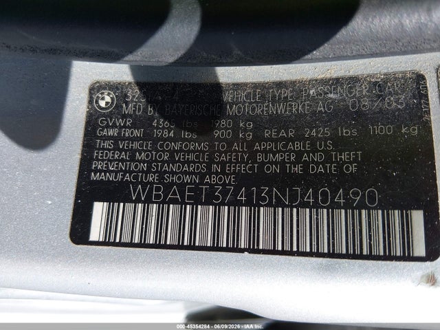 45354284 :رقم المزاد ، WBAET37413NJ40490 vin ، 2003 Bmw 3 Series 325i مزاد بيع