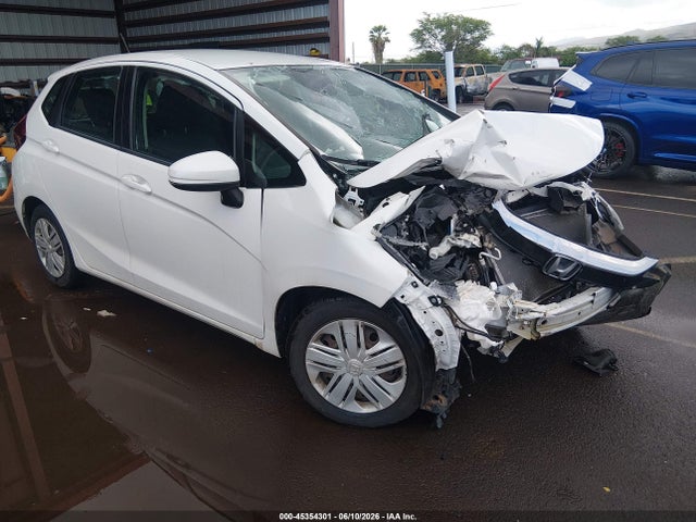 Honda FIT LX 2019 3HGGK5H49KM700193 main image