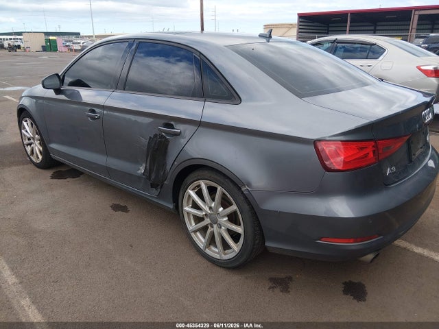 Audi A3 2.0t Premium 2016 WAUB8GFF5G1044048 Image 17