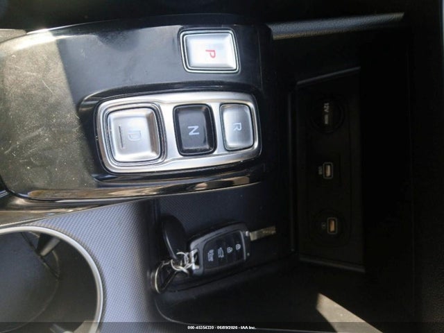 5NPEG4JA0MH085138 Hyundai SONATA SE