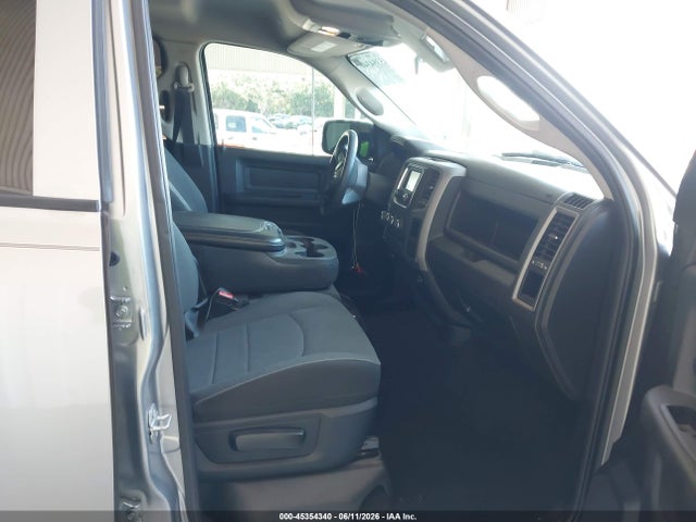 Aukcja sprzedaży 2021 Ram 1500 Classic Tradesman  4x4 5'7 Box, vin: 3C6RR7KT1MG564293, numer aukcji: 45354340