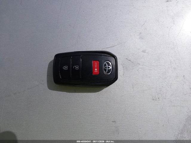 JTDACAAU4R3022498 Toyota PRIUS XLE