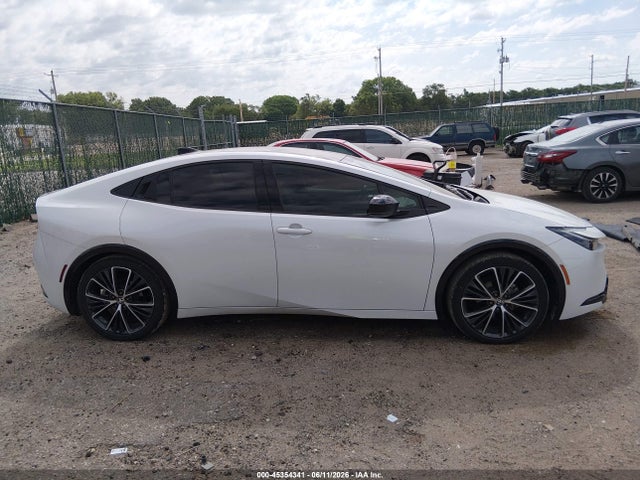 JTDACAAU4R3022498 Toyota PRIUS XLE