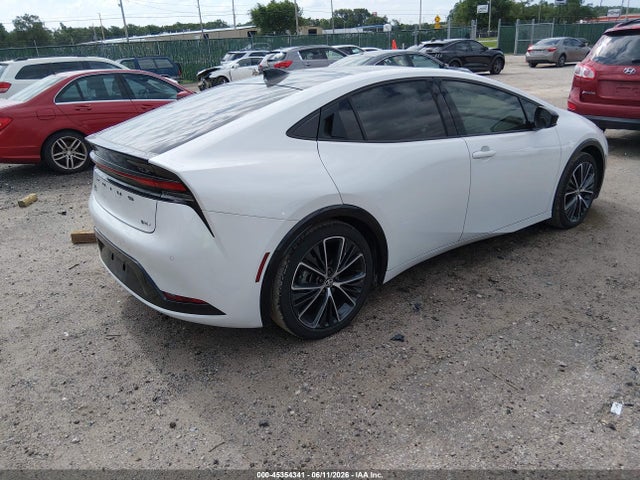 JTDACAAU4R3022498 Toyota PRIUS XLE