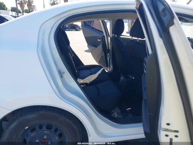 Toyota YARIS L 2019 3MYDLBYV3KY524905 Image 8