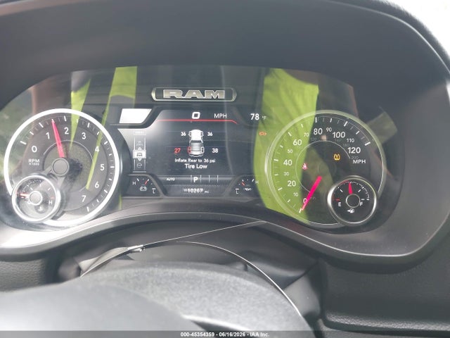 Продаж на аукціоні авто 2026 Ram 1500 Laramie  4x4 5'7 Box, vin: 1C6SRFJP5TN248899, номер лоту: 45354359