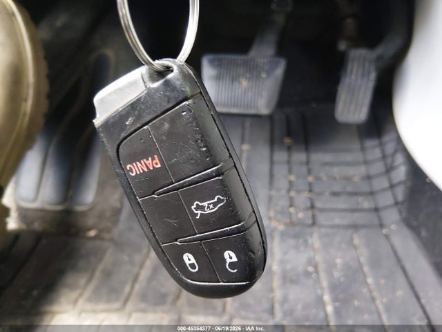 Chrysler 200 Limited 2015 1C3CCCAB1FN675295 Image 11