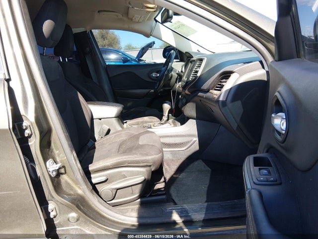 Jeep Cherokee Latitude 2015 1C4PJLCB9FW627957 Image 5