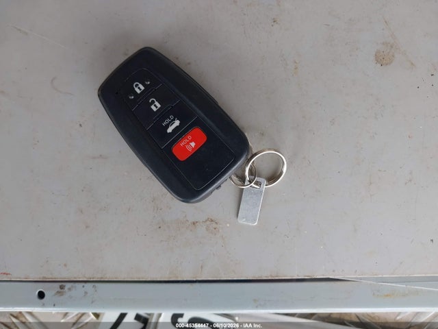 Toyota Corolla Hybrid Le 2022 JTDEAMDE7N3004522 Image 11