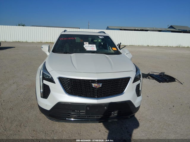 Продажа на аукционе авто 2022 Cadillac Xt4 Fwd Sport, vin: 1GYFZER41NF105602, номер лота: 45354459