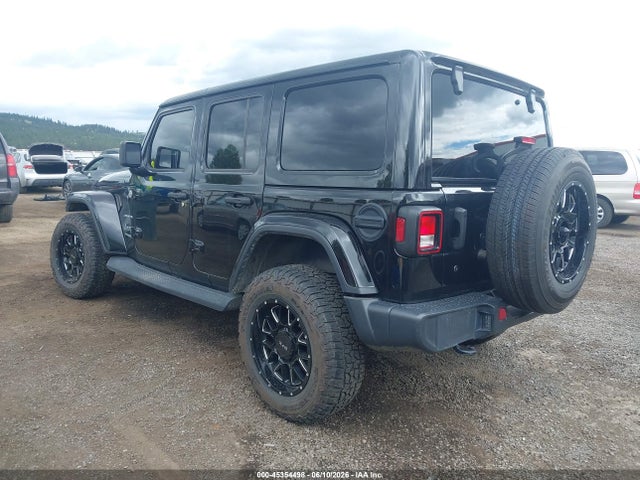 1C4HJXEG0KW651272 Jeep Wrangler Unlimited Sahara