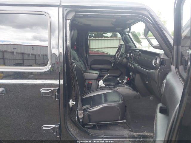 1C4HJXEG0KW651272 Jeep Wrangler Unlimited Sahara
