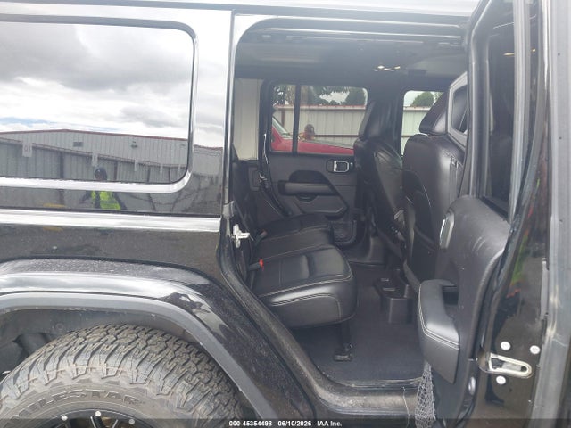 1C4HJXEG0KW651272 Jeep Wrangler Unlimited Sahara