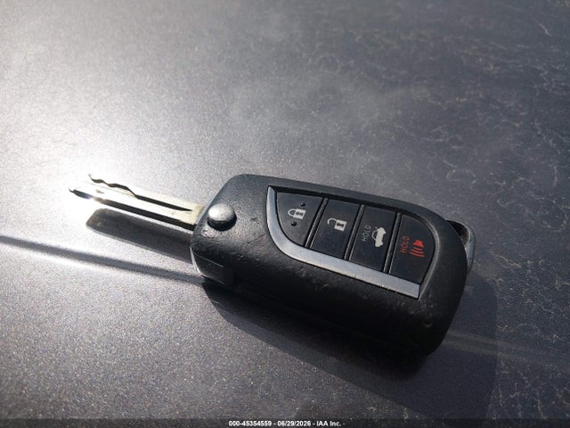 4T1C11AK1PU101708 Toyota CAMRY LE