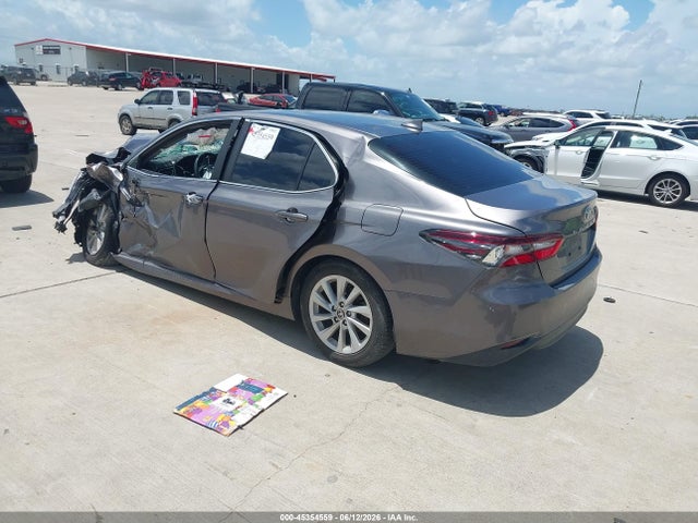 4T1C11AK1PU101708 Toyota CAMRY LE