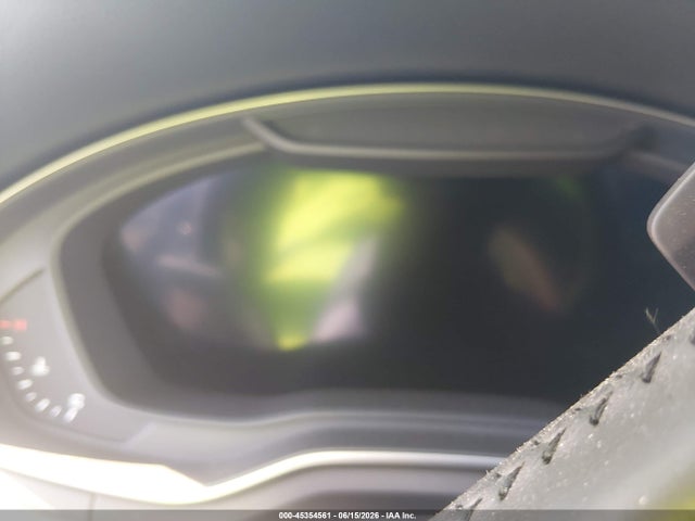 2019 Audi A4 45 Premium მანქანა იყიდება აუქციონზე, vin: WAUENAF47KN005836, აუქციონის ნომერი: 45354561