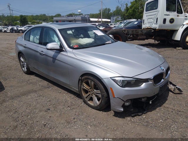 2017 Bmw 330i Xdrive მანქანა იყიდება აუქციონზე, vin: WBA8D9C30HA004506, აუქციონის ნომერი: 45354573