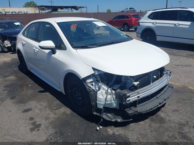 Toyota COROLLA LE 2024 JTDB4MEE0R3024139 Image 1