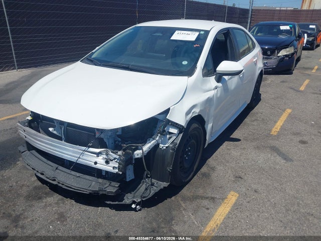 Toyota COROLLA LE 2024 JTDB4MEE0R3024139 Image 2