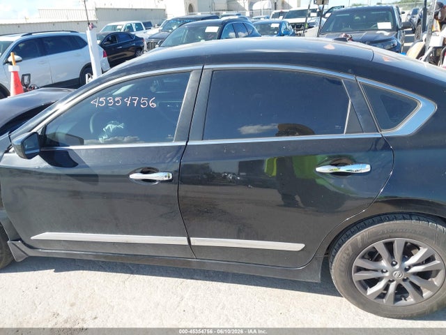 1N4AL3AP2FN913952 Nissan Altima 2.5 S