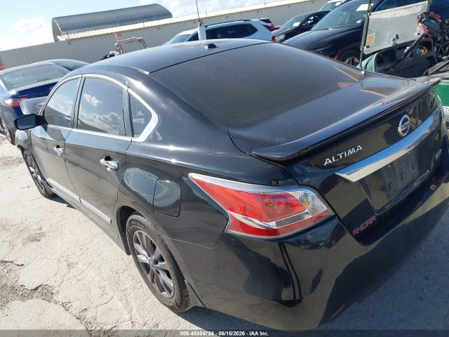 1N4AL3AP2FN913952 Nissan Altima 2.5 S