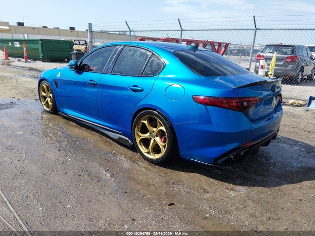 Продаж на аукціоні авто 2018 Alfa Romeo Giulia Quadrifoglio Rwd, vin: ZARFAEAV6J7580948, номер лоту: 45354765