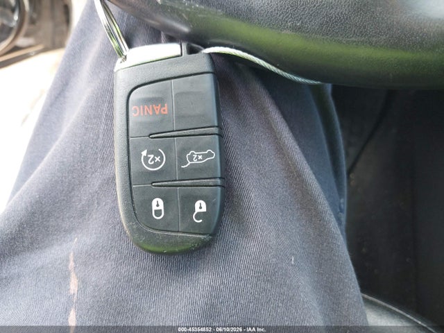 2018 Jeep Compass Limited 4x4 მანქანა იყიდება აუქციონზე, vin: 3C4NJDCB1JT340737, აუქციონის ნომერი: 45354852