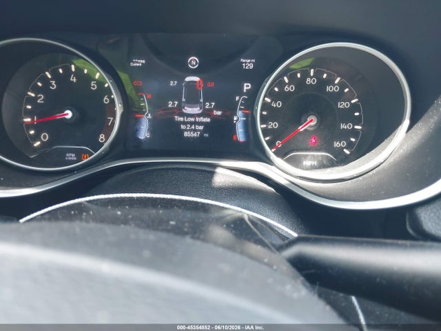 2018 Jeep Compass Limited 4x4 მანქანა იყიდება აუქციონზე, vin: 3C4NJDCB1JT340737, აუქციონის ნომერი: 45354852