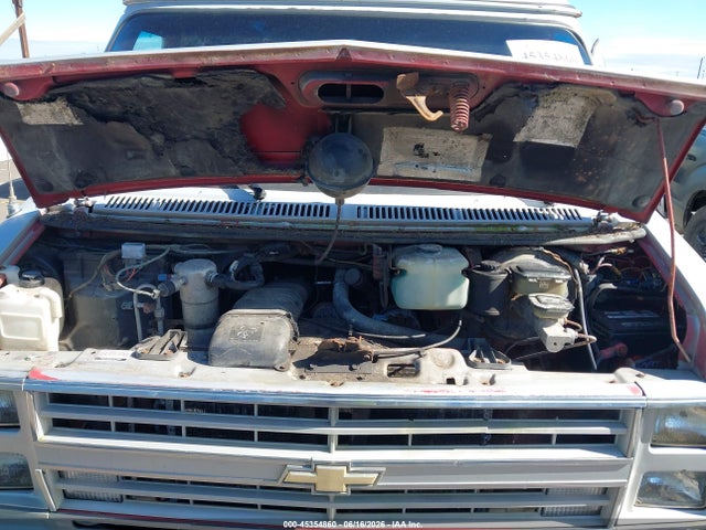 45354860 :رقم المزاد ، 1GBEG25K5J7128450 vin ، 1988 Chevrolet G20 مزاد بيع