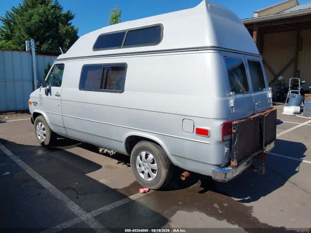 45354860 :رقم المزاد ، 1GBEG25K5J7128450 vin ، 1988 Chevrolet G20 مزاد بيع