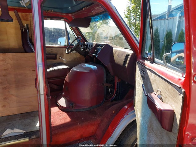 45354860 :رقم المزاد ، 1GBEG25K5J7128450 vin ، 1988 Chevrolet G20 مزاد بيع