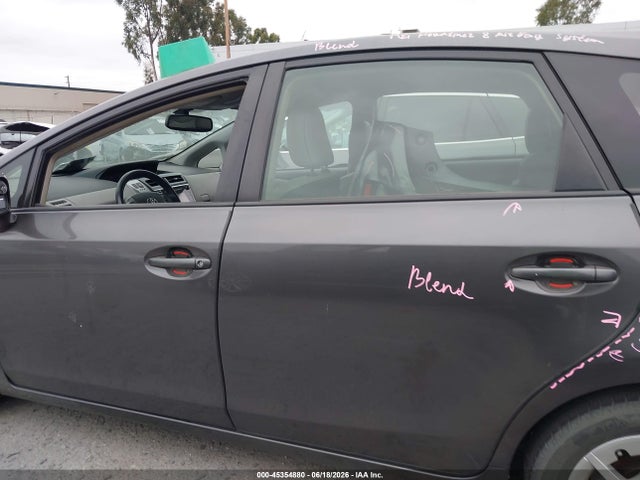 45354880 :رقم المزاد ، JTDZN3EU2HJ060776 vin ، 2017 Toyota Prius V Four مزاد بيع