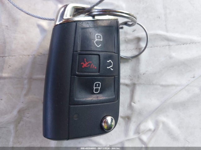 3VWW57AU6KM036780 Volkswagen Golf 1.4t S/1.4t Se
