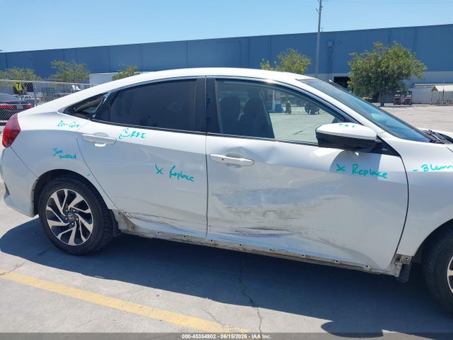 Honda CIVIC EX 2018 19XFC2F75JE207848 Image 6